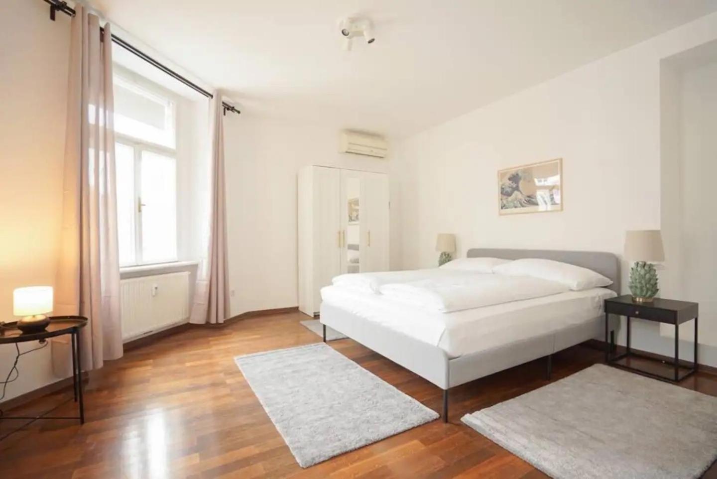 Authentic Austrian Flat In The South Of Vienna Lägenhet Modling Exteriör bild