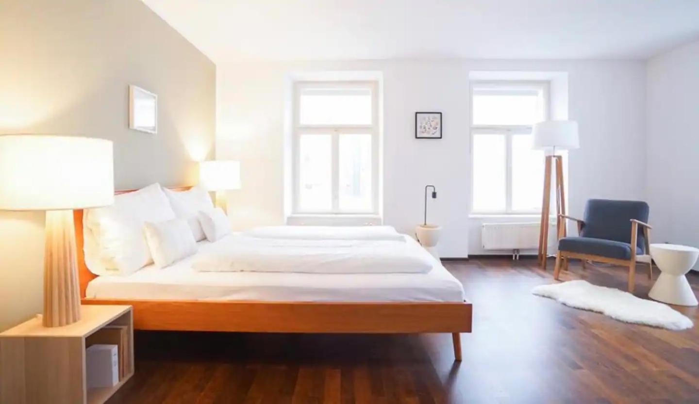 Authentic Austrian Flat In The South Of Vienna Lägenhet Modling Exteriör bild